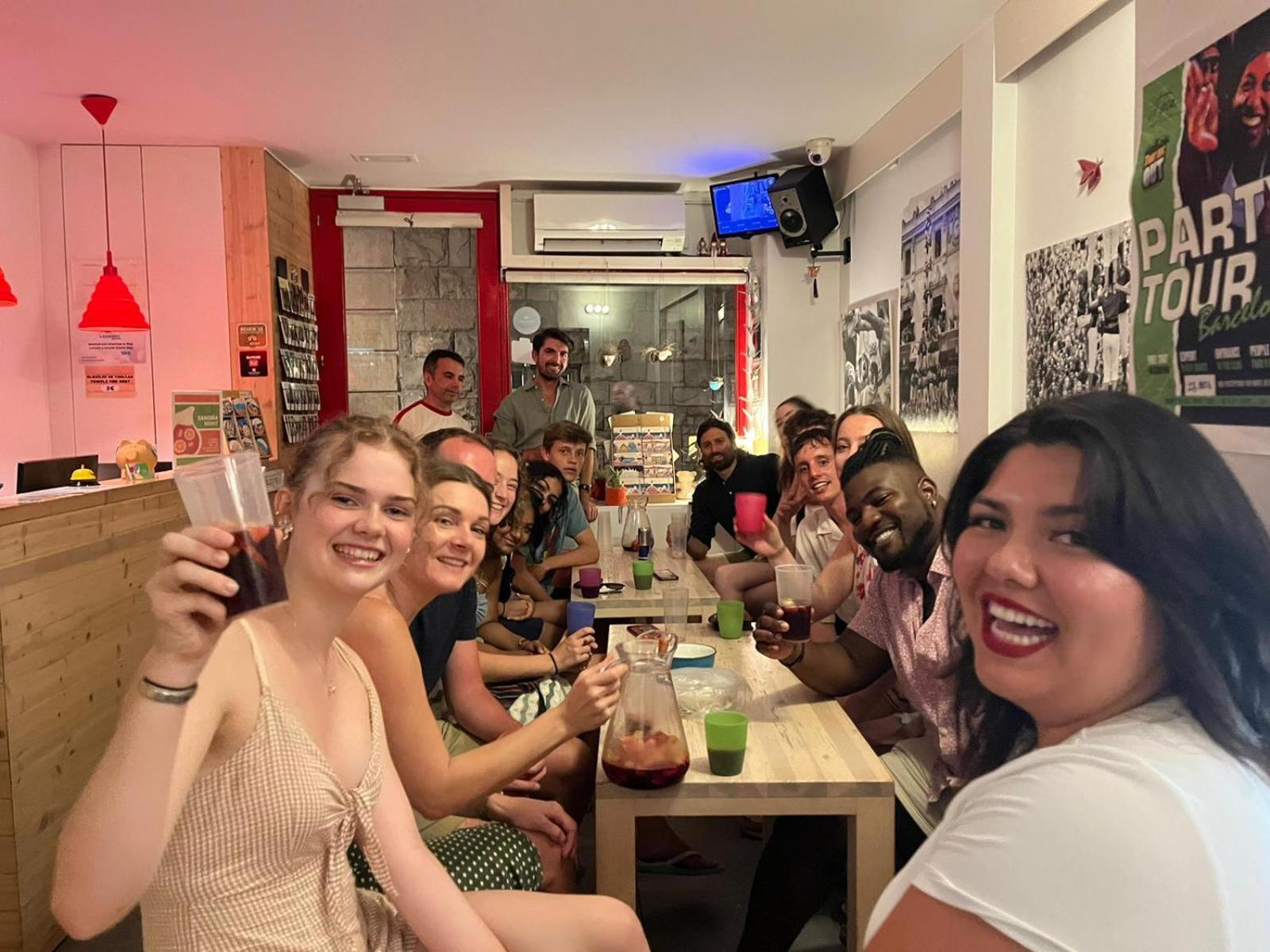 Itaca Hostel Barcelona Bagian luar foto