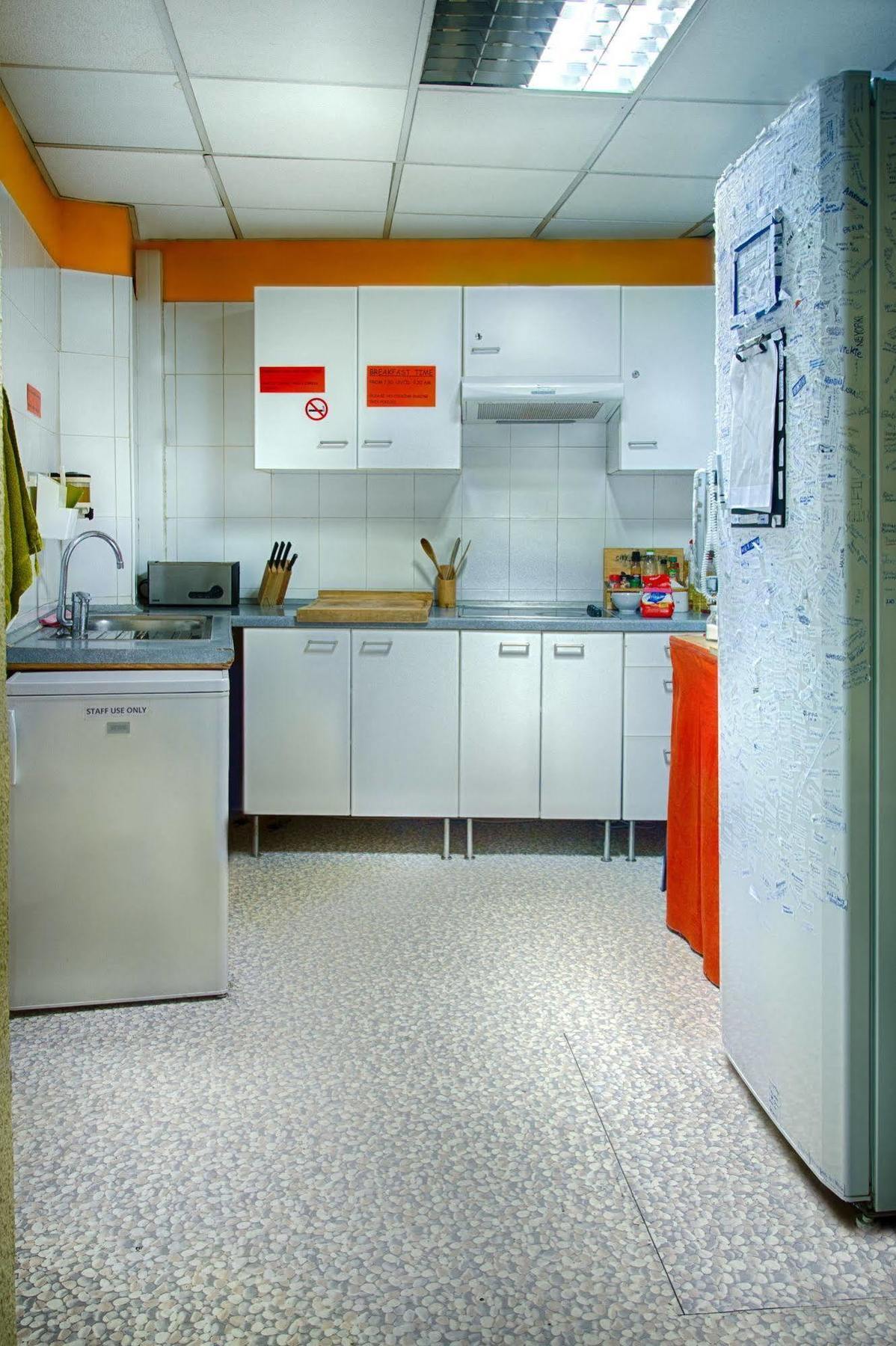 Itaca Hostel Barcelona Bagian luar foto